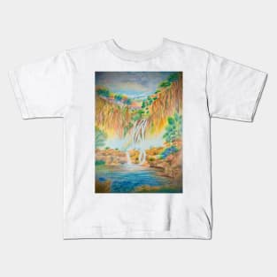 Rainbow in the waterfalls Kids T-Shirt